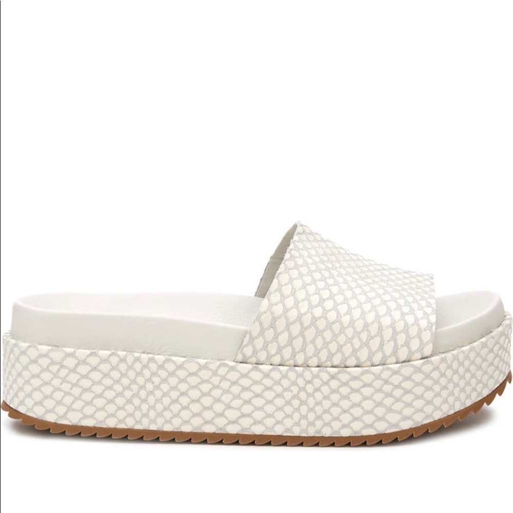 Matisse HIDEAWAY PLATFORM SLIDES NWT multiple sizes ORIGINAL BOX INCLUDED